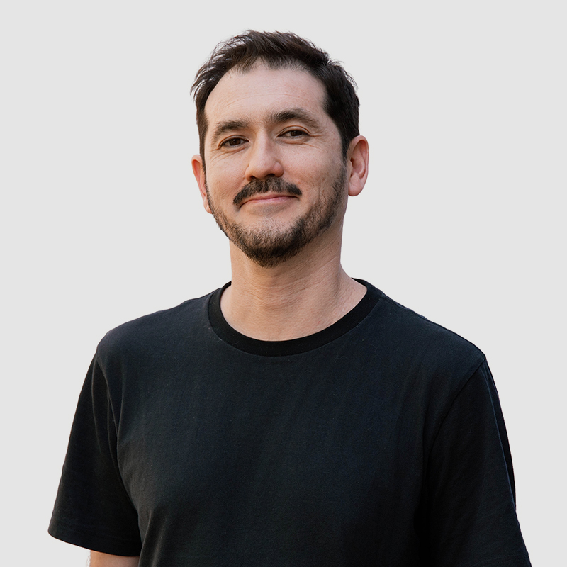 Álvaro Fuentes
